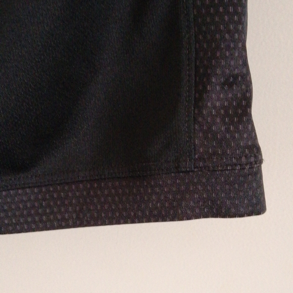 Nike Dri-Fit Kids Tshirt - Picture 5 of 5